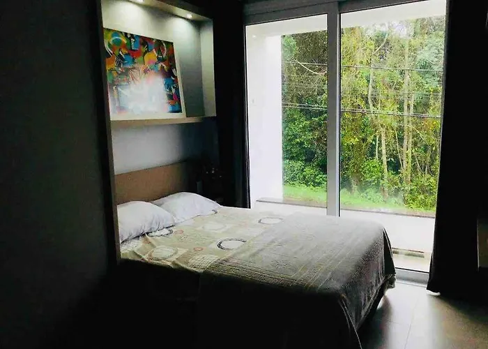 Casa confortável com piscina